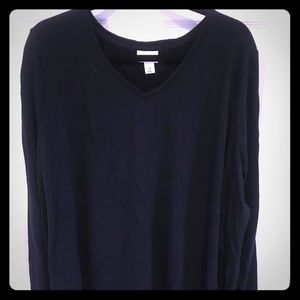 Black Ava Viv long sleeve.